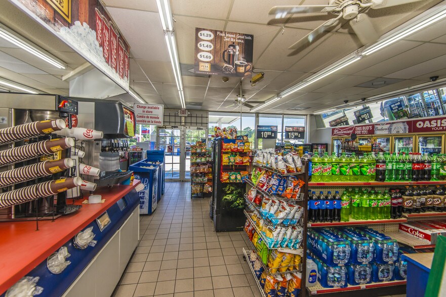 More Photos Of 1950 N Main St, Summerville Convenience Store For Sale