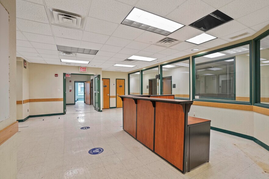 More Photos Of 8710 5th Ave, Brooklyn Medical For Sale