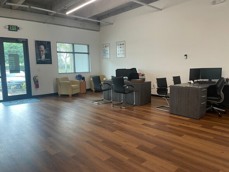 More Photos Of 9100 Belvedere Rd, Royal Palm Beach Loft Creative Space For Sale