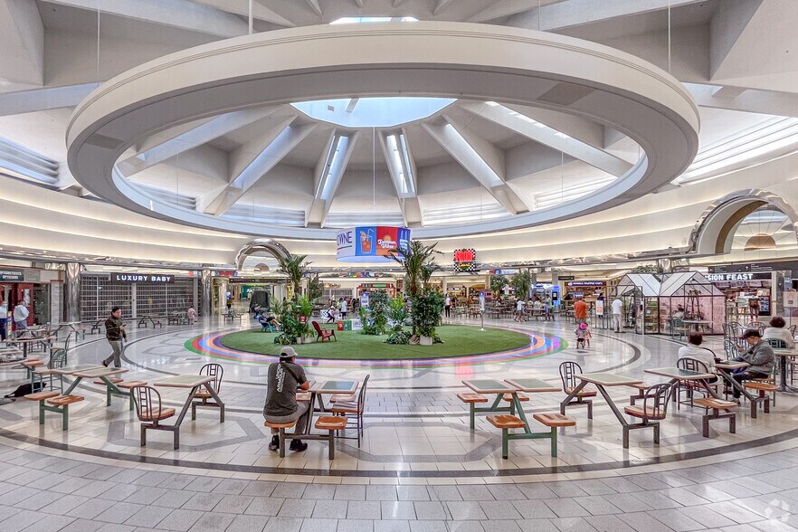 More Photos Of 5300 No 3 Rd, Richmond Unknown For Lease