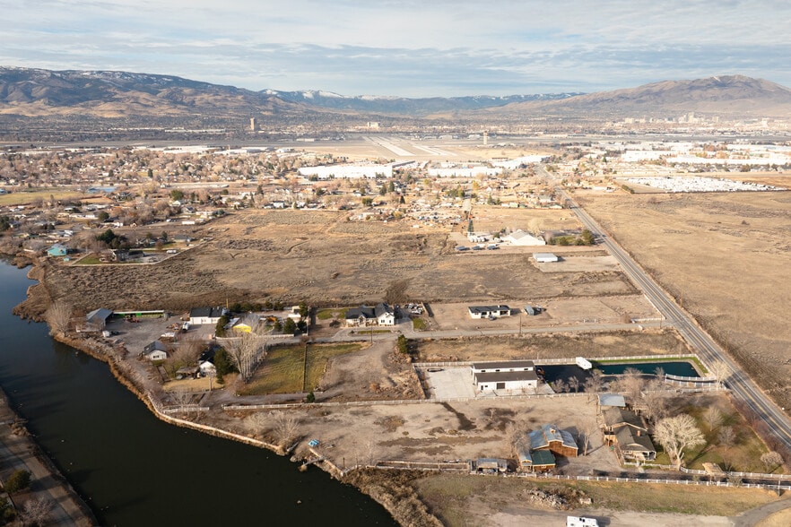 More Photos Of Pembroke Ln, Reno Land For Lease