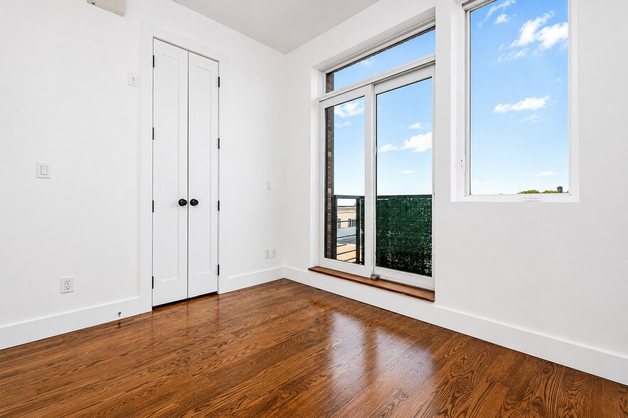 More Photos Of 1736-1738 Pacific St, Brooklyn Apartments For Sale