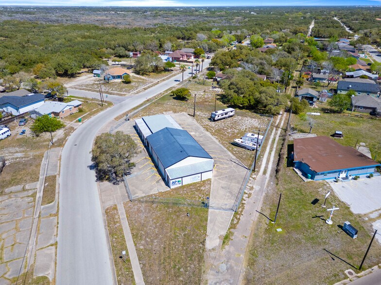 More Photos Of 530 W Cleveland Blvd, Aransas Pass Self Storage For Sale