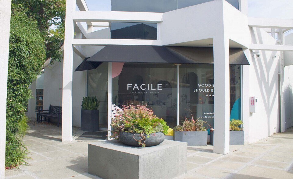 More Photos Of 638-644 N Robertson Blvd, West Hollywood General Retail For Lease