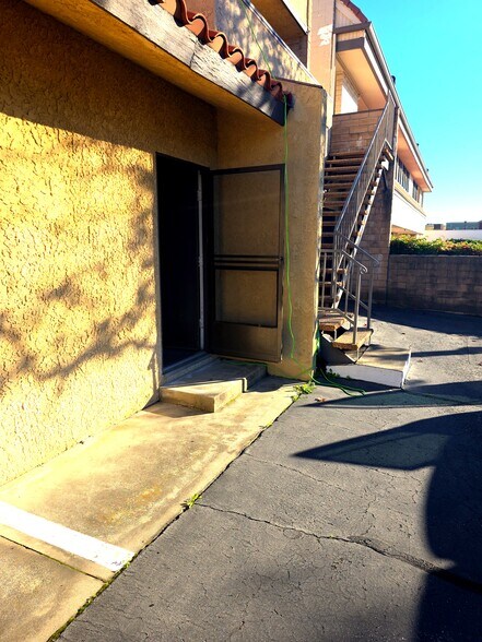 More Photos Of 217 S Glendora Ave, Glendora Office For Lease