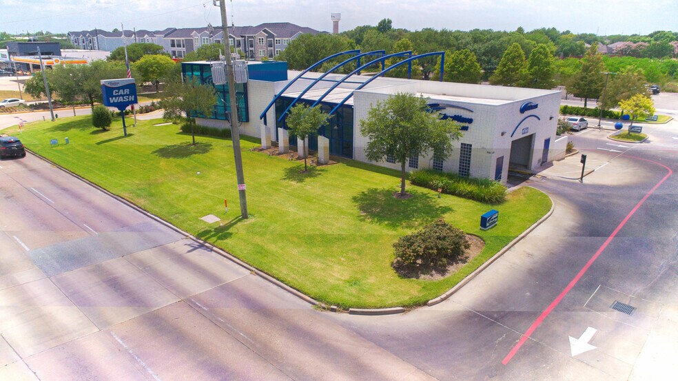 More Photos Of 9801 Jones Rd, Houston Carwash For Sale