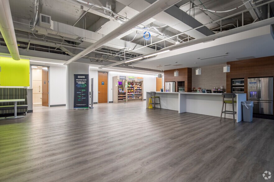 More Photos Of 44 Inverness Center Pky, Birmingham Unknown For Lease