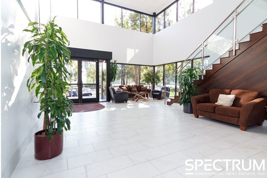 More Photos Of 27201 Tourney Rd, Valencia Medical For Lease