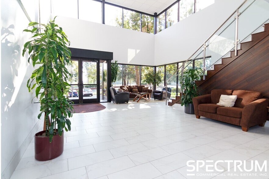 More Photos Of 27201 Tourney Rd, Valencia Medical For Lease