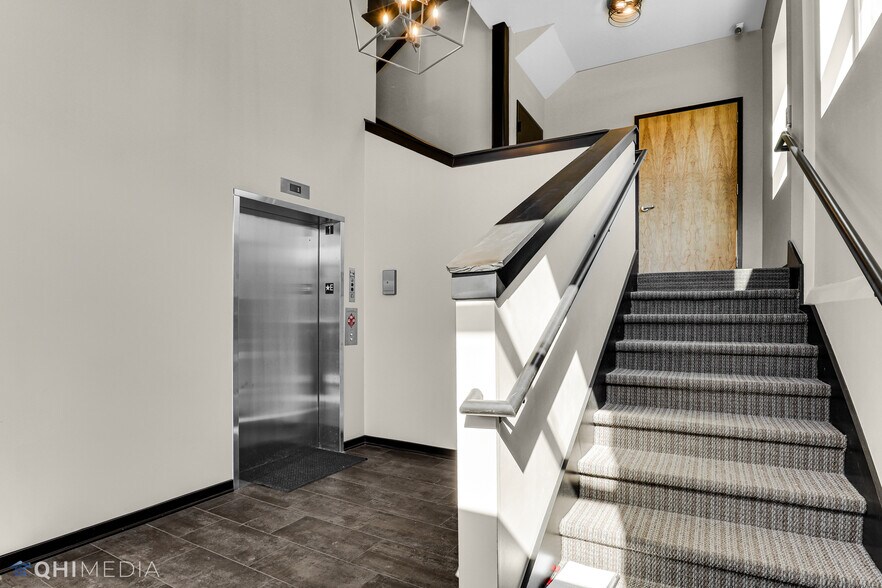 More Photos Of 210 N 10th St, Noblesville Storefront Retail Office For Lease