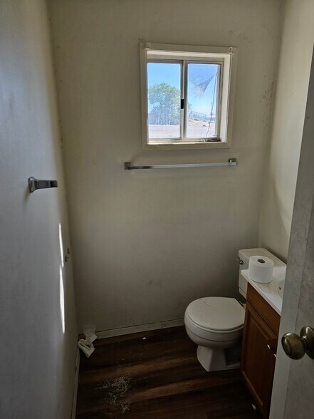 More Photos Of 310 Arizona st, Tonopah Apartments For Sale