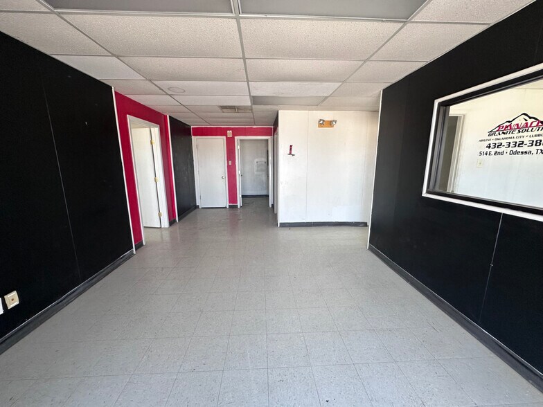 More Photos Of 1514 E 2nd St, Odessa Freestanding For Lease