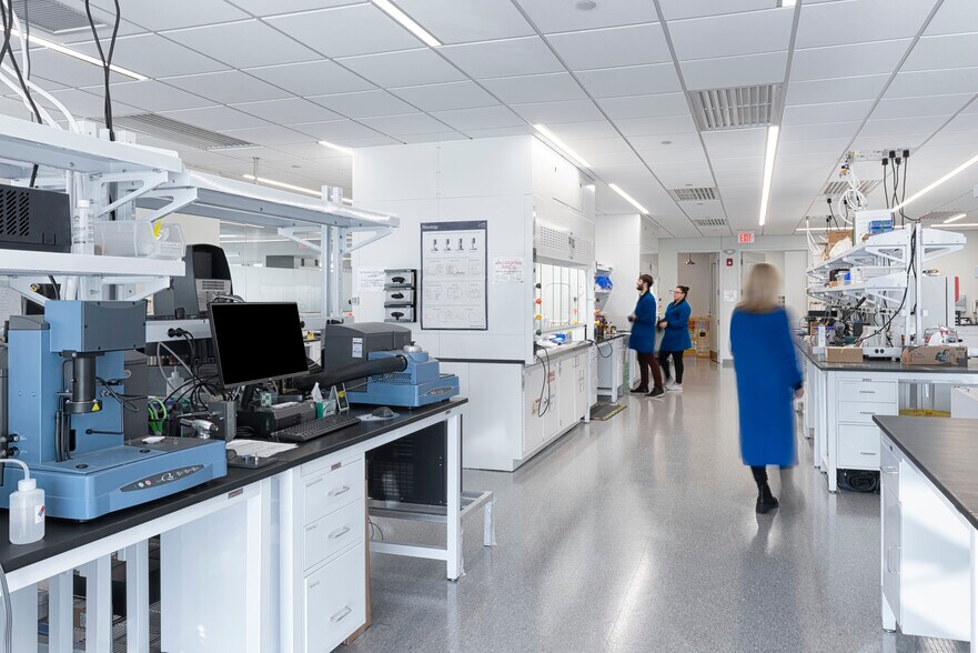 More Photos Of 200 Exchange St, Malden Office For Lease