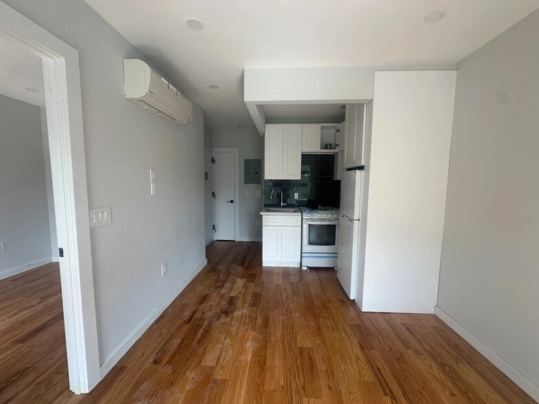 More Photos Of 2575 Bedford Ave, Brooklyn Apartments For Sale