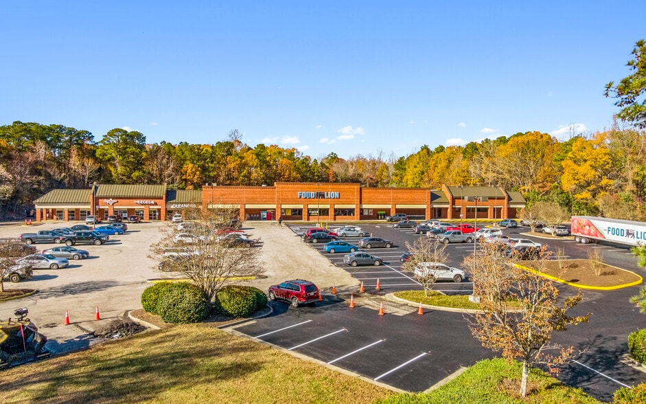 More Photos Of 15700-15710 Jefferson Davis Hwy, Colonial Heights Unknown For Lease