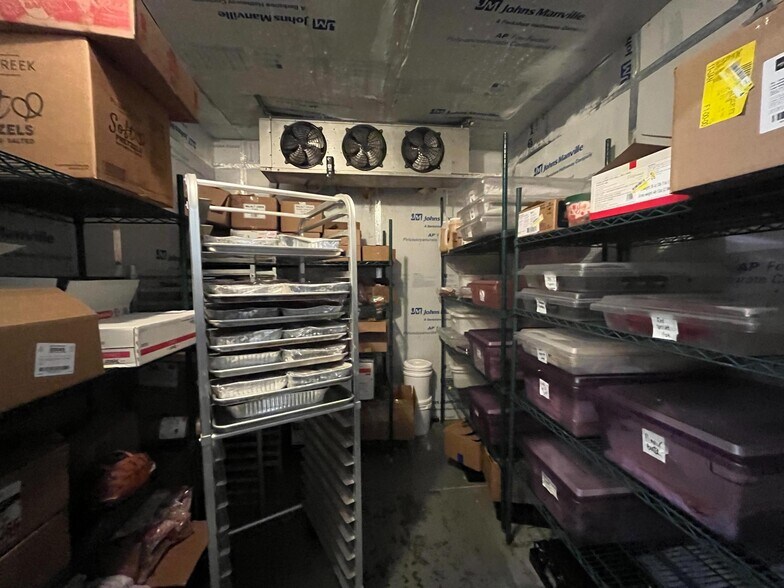 More Photos Of 704 E C St, Valentine Restaurant For Sale