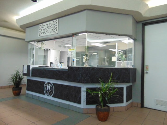 More Photos Of 30000 Orchard Lake Rd, Farmington Medical For Lease