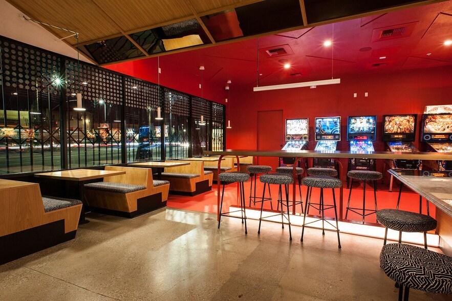 More Photos Of 1371-1397 W Sunset Blvd, Los Angeles Storefront Retail Residential For Lease