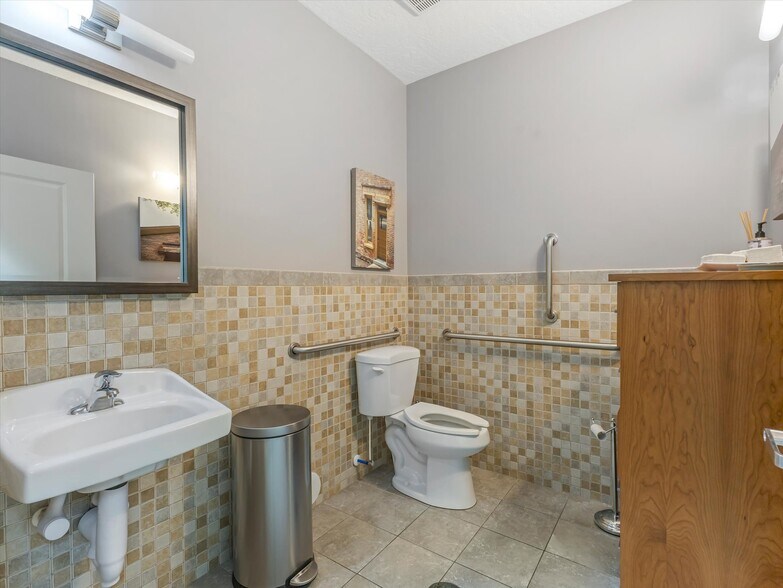 More Photos Of 248 E 13800 S, Draper Apartments For Sale