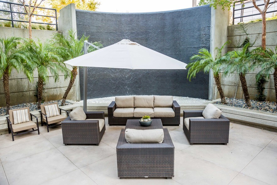 More Photos Of 135 S State College Blvd, Brea Office For Lease