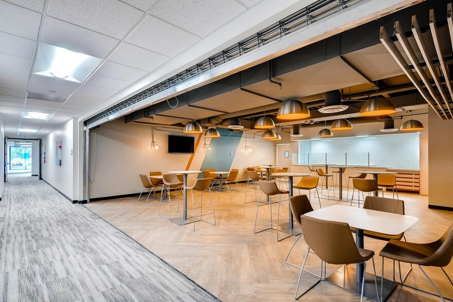 More Photos Of 7100 E Belleview Ave, Greenwood Village Office For Lease