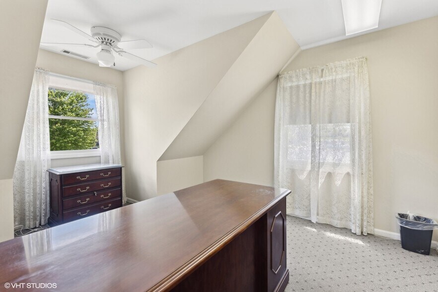 More Photos Of 105 E Irving Park Rd, Itasca Loft Creative Space For Sale