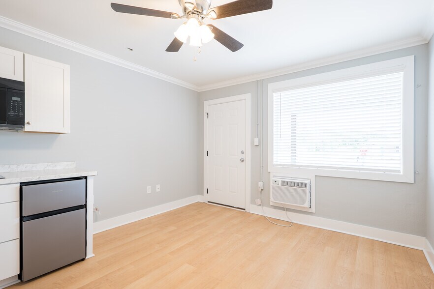 More Photos Of 149 West Thigpen Avenue, Lakeland Apartments For Sale