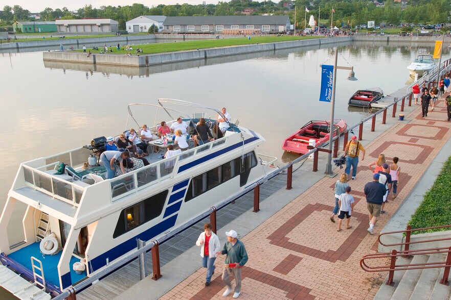More Photos Of 720 Van Rensselaer St, Syracuse Apartments For Lease