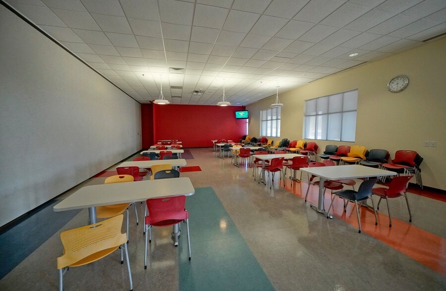 More Photos Of 475 Quality Cir, Huntsville Office For Lease