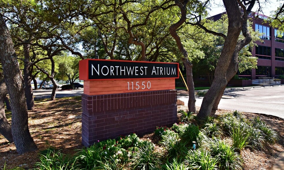 More Photos Of 11550 W IH-10, San Antonio Office For Lease