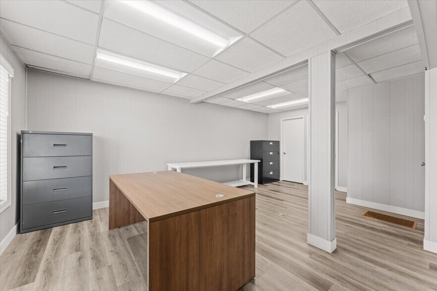 More Photos Of 277 Vassar St, Reno Freestanding For Sale