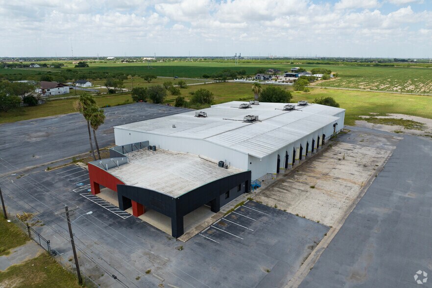 Primary Photo Of 4805 N Expressway 281, Edinburg Refrigeration Cold Storage For Sale