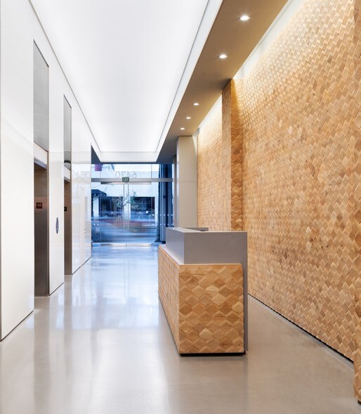 More Photos Of 6430 W Sunset Blvd, Los Angeles Office For Lease