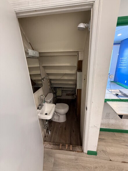 More Photos Of 524 Dekalb St, Norristown Office For Lease