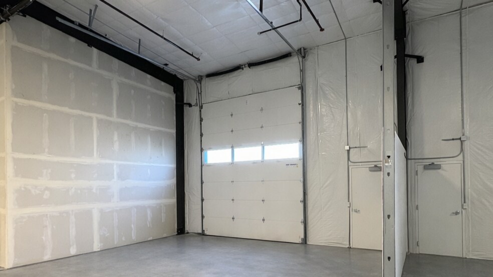 More Photos Of 600 Mitchell Ave, Woodland Warehouse For Lease