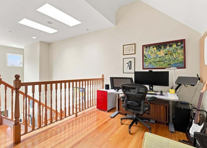 More Photos Of 2340 Palmetto Ave, Pacifica General Retail For Sale