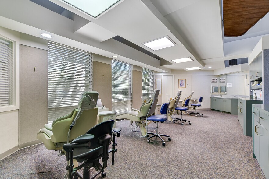 More Photos Of 13066 Research Hwy 183 Blvd, Austin Medical For Sale