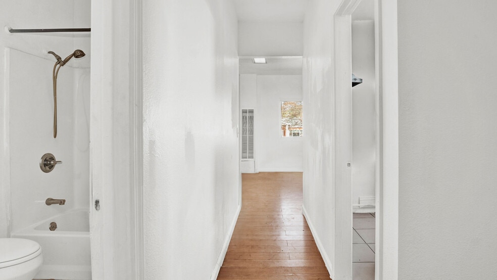 More Photos Of 6072 York Blvd, Los Angeles Storefront Retail Residential For Sale