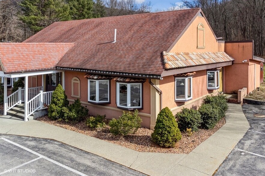 3620 Route 9, Cold Spring, NY 10516 Restaurant For Sale