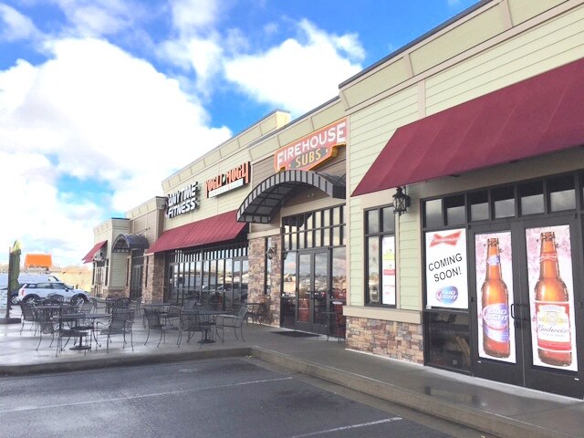 More Photos Of 601 Keene Centre Dr, Nicholasville Bank For Lease