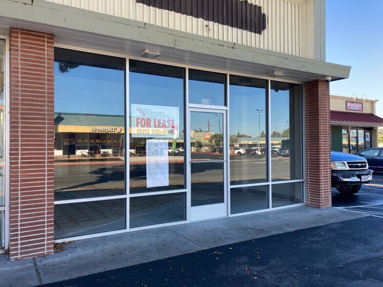 More Photos Of 3536-3544 Clayton Rd, Concord Freestanding For Lease