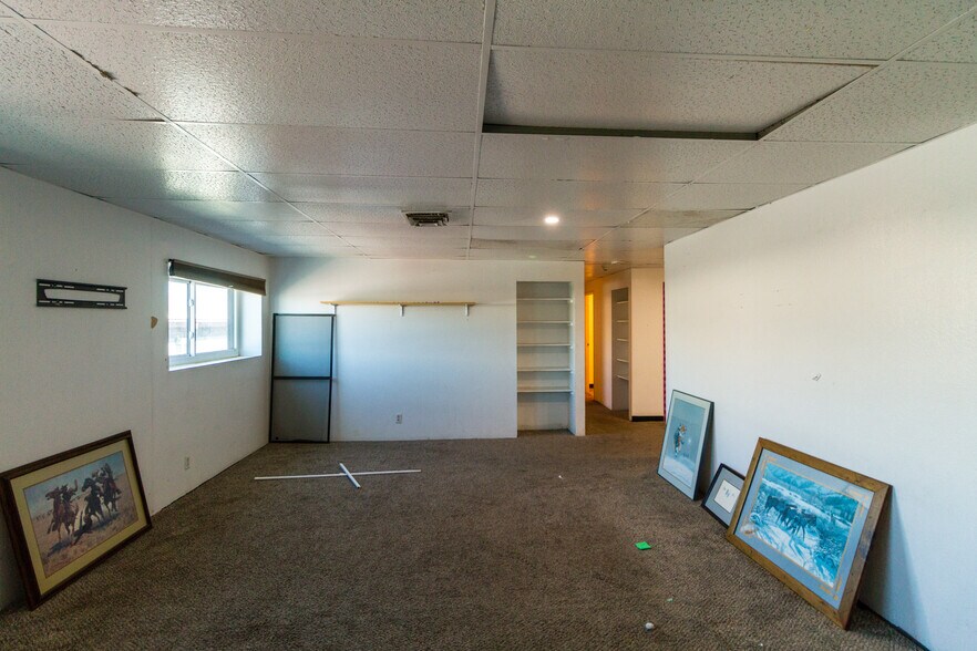 More Photos Of 1630 Foothill Dr, Boulder City Industrial For Sale