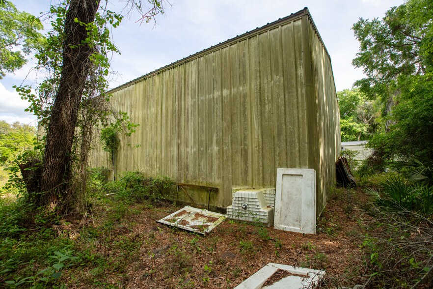More Photos Of 8786 & 8782 State Road 21, Melrose Light Manufacturing For Sale