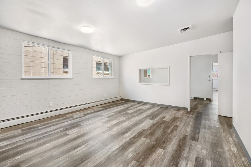 More Photos Of 8646 W Colfax Ave, Lakewood Freestanding For Lease
