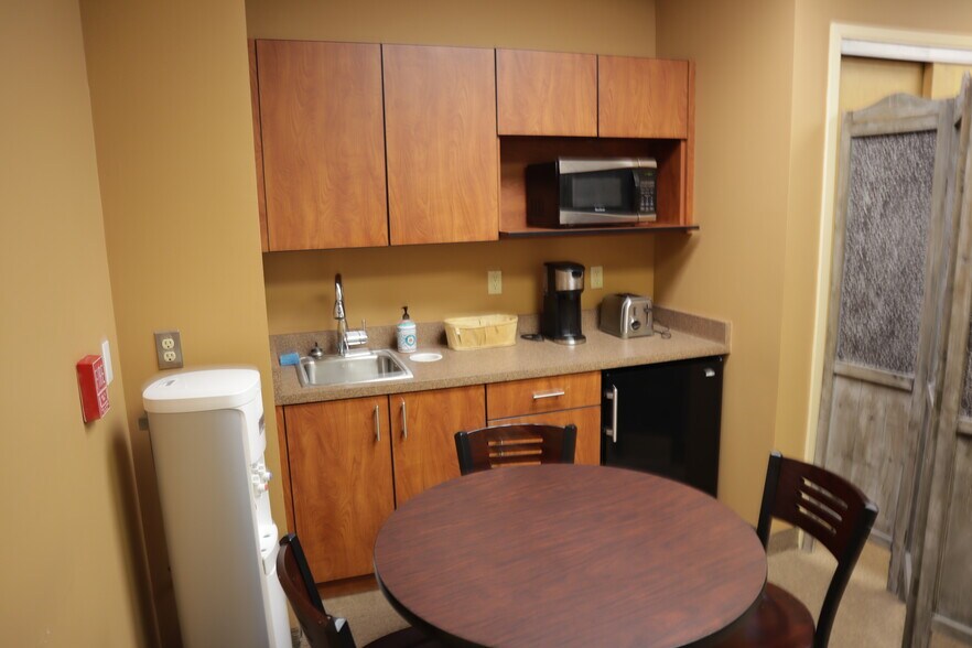 More Photos Of 2345 Lamington Rd, Bedminster Medical For Sale