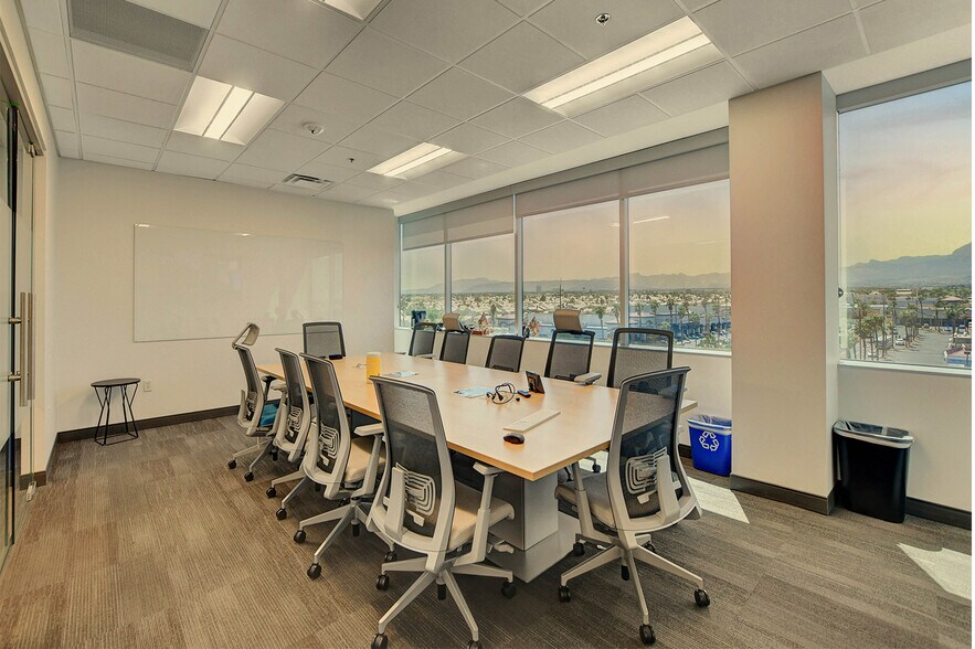 More Photos Of , Las Vegas Office For Sale