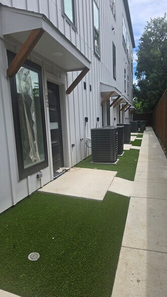 More Photos Of 2230 Shea Rd, Dallas Apartments For Sale