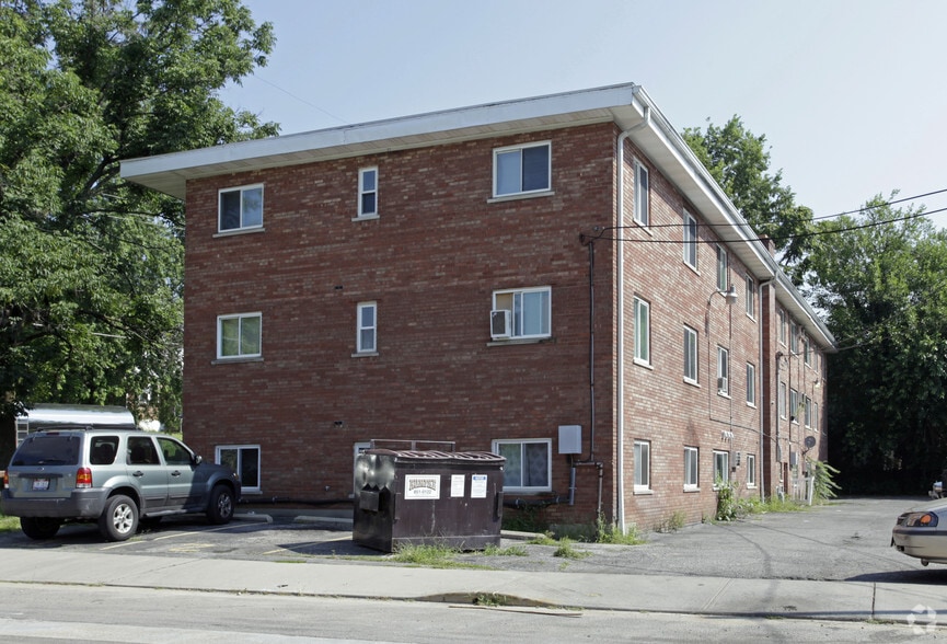 More Photos Of , Cincinnati Multifamily For Sale