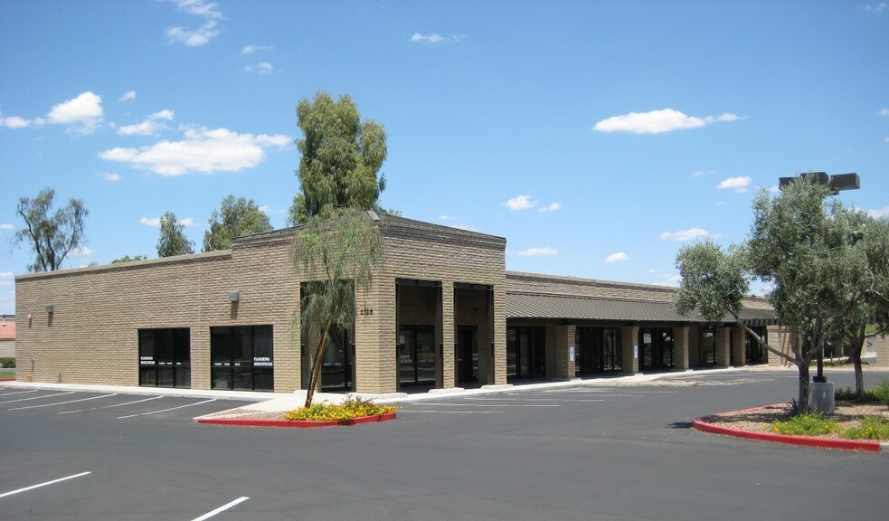 More Photos Of 2720 N 68th St, Scottsdale Showroom For Lease