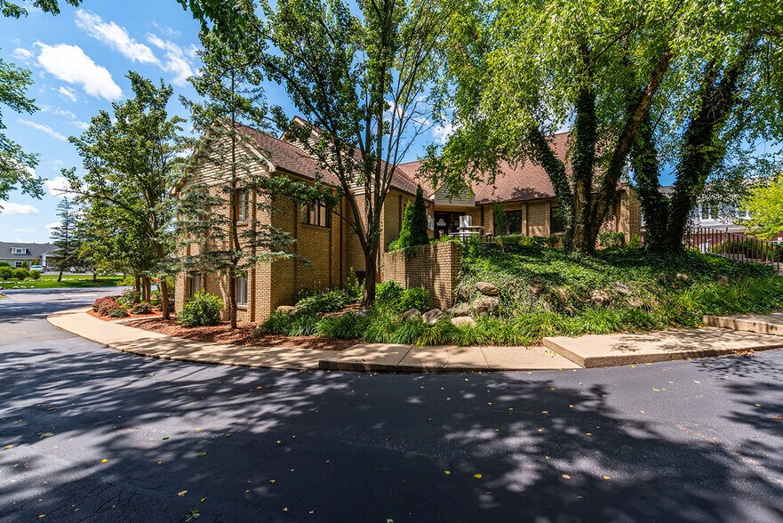 More Photos Of 1181 N Milford Rd, Milford Medical For Lease